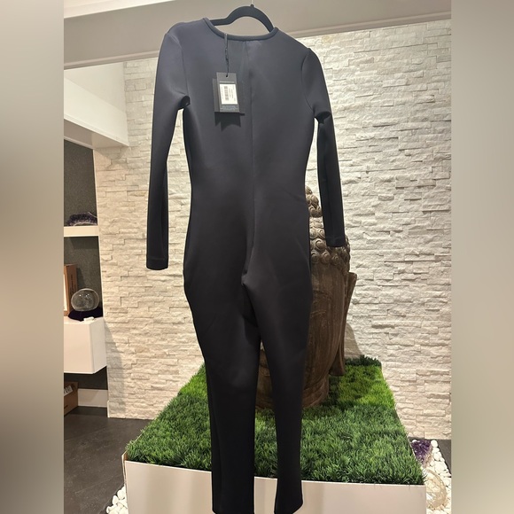 Cynthia Rowley Bonded Neoprene Black Jumpsuit - Picture 2 of 8